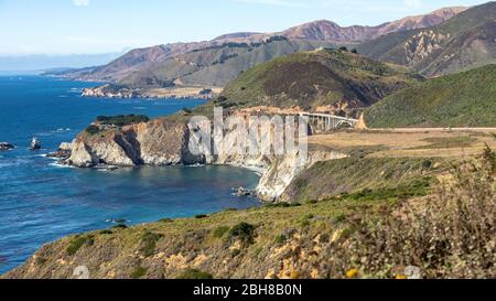 Côte de Californie le long de l'océan Pacifique. Une vue magnifique sur la côte californienne le long de State Road 1 - USA. Scènes panoramiques. Banque D'Images