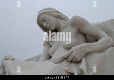 Crête de Vimy, Arras, France : 19 novembre 2012 : le Monument commémoratif national du Canada de la crête de Vimy commémore plus de 11 000 hommes de la Force expéditionnaire canadienne Banque D'Images