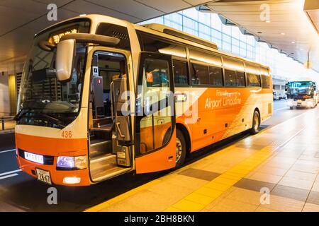 Le Japon, Honshu, Tokyo, Haneda Airport Limousine Bus Banque D'Images