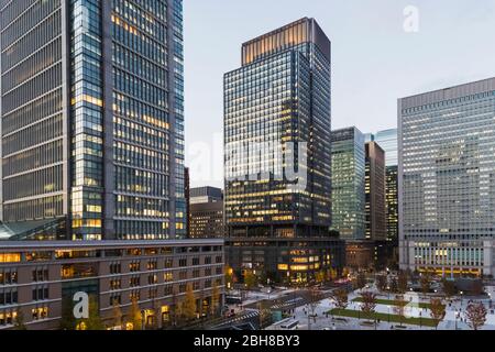 Le Japon, Honshu, Tokyo, Marunouchi, Marunouchi et bâtiment Bâtiment Shin-Marunouchi Banque D'Images