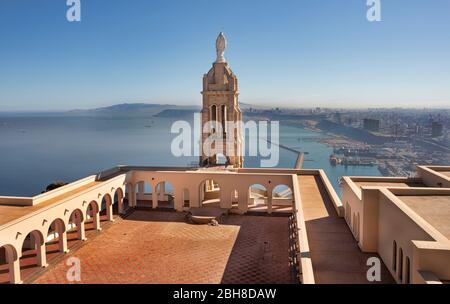 Argelia, ville d'Oran, église de Djebel Murjadjo montagne, panorama Banque D'Images