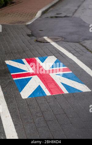 Le Canada, la Nouvelle-Écosse, Shelburne, front de mer historique, British Union Jack flag peint sur les rues Banque D'Images