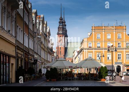 Europe, Pologne, Opole Voivodeship, Opole - marché principal - l'un des plus anciens ensembles de ville en Pologne Banque D'Images