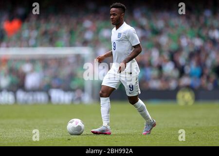 DUBLIN, REP DE L'IRLANDE. Raheem Sterling d'Angleterre lors du match international amical entre la République d'Irlande et l'Angleterre au stade Aviva, Dublin, Irlande, dimanche 7 juin 2015 (Credit: MI News) Banque D'Images