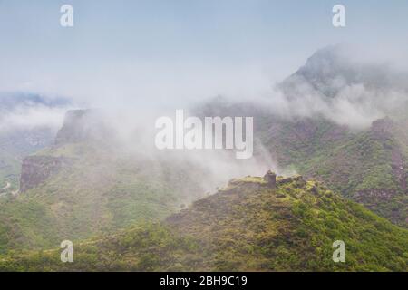 L'Arménie, Canyon Débède, Alaverdi, high angle view de l'ancienne forteresse Alaverdi Banque D'Images