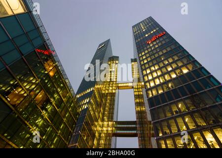 Munich, Munich: Les immeubles de bureaux mettent en valeur les tours, les gratte-ciel, en Haute-Bavière, Munich, Haute-Bavière, Bavière, Allemagne Banque D'Images