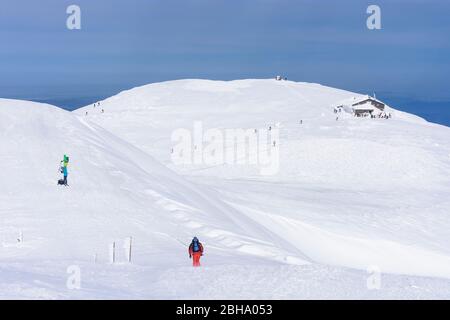 Puchberg am Schneeberg: montagne Schneeberg, cabane de montagne enneigée Fischerhütte, visite des pistes de ski tourer dans les Alpes de Vienne, les Alpes, la Basse-Autriche, la Basse-Autriche, l'Autriche Banque D'Images