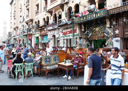 Le Caire, Giza, Egypte, rue al-Muizz, Al Moez Ldin Allah Al Fatmi, rue Muizz Banque D'Images