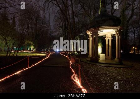 Marché romantique de Noël, château de Thurn et de taxis, heure bleue, Noël, Ratisbonne, Haut-Palatinat, Bavière, Allemagne, Europe Banque D'Images