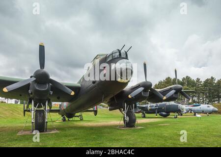 Le Canada, la Nouvelle-Écosse, Kingston, Musée de l'Aviation à la BFC Greenwood Greenwood, WW2-era bombardier Lancaster Banque D'Images