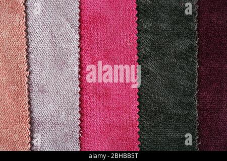 Rebuts de tissus colorés gros plan Banque D'Images