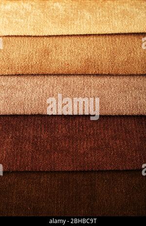 Rebuts de tissus colorés gros plan Banque D'Images