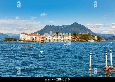 Isola Bella, une des îles Borromées, sur le lac majeur, le lac majeur, la province de Verbano-Cusio-Ossola, Piémont, Italie. Banque D'Images