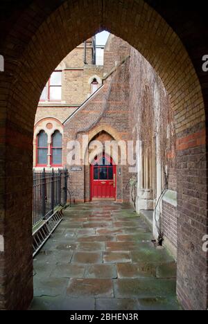 Salle du clergé et de l'école St. Michael's, Leonard Street, London Borough of Hackney, EC2 Banque D'Images