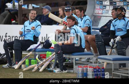 Lou Vincent, joueur de cricket du comté de Sussex, portait un bandeau de sueur noir sur son poignet gauche, ce qui aurait été un signal aux fixateurs que la réparation était en cours. James Boardman/TÉLÉOBJECTIF Banque D'Images