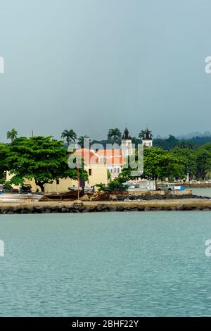 Vue sur l'île de Sao Tomé avec Sao Tomé-et-principe. Banque D'Images