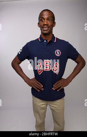 Elexis Gillette, long cavalier paralympique, pose lors du Sommet des médias de l'équipe des États-Unis à Dallas, au Texas, avant les Jeux olympiques de Londres de 2012. 14 mai 2012 ©Bob Daemmrich Banque D'Images