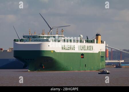 Tite quittant Portbury docks et se dirigeant vers la mer Banque D'Images