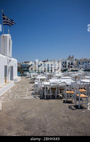 Restaurant de Naoussa, Paros, Grèce, Cyclades, Europe du Sud Banque D'Images