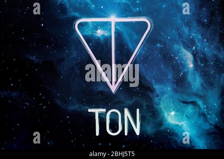 Ryazan, Russie - 30 avril 2018 : logo de Telegram Open Network - CRYPTO-monnaie TONNE sur l'affichage de PC Banque D'Images