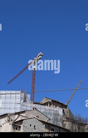 Reconstruction de bâtiments à Santo Stefano di Sessanio, ancien village médiéval à Abruzzo, Italie Banque D'Images