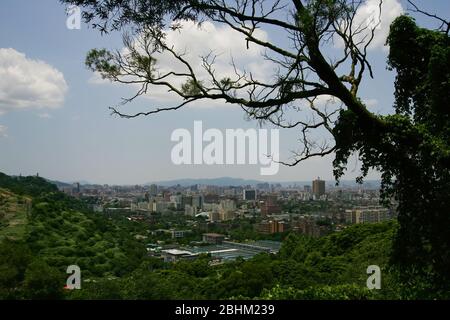 Taichung, 18 MAI 2008 - vue en angle sur le paysage urbain du district de Xinyi Banque D'Images