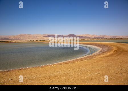 La piscine de sel près d'Eilat, Israël Banque D'Images