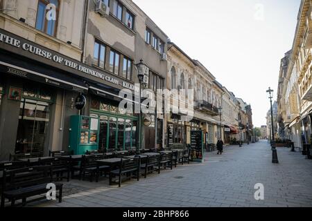Bucarest, Roumanie - 22 avril 2020 : déserte la vieille ville de Bucarest, une attraction touristique une fois, pendant le verrouillage du covid-19. Banque D'Images