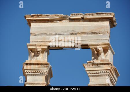 Leptis Magna à Khoms, Libye. L'un des sites romains les mieux préservés de la Méditerranée. Banque D'Images