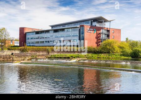 Ayrshire College, Riverside Building, Ayr, Ayrshire, Écosse, Royaume-Uni Banque D'Images