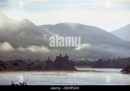 Château de Klchun. Loch Awe, Argyll Banque D'Images