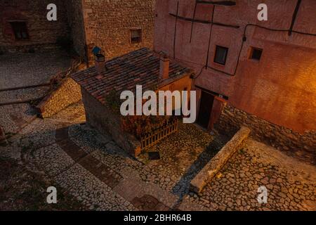 Les rues et ruelles d'Albarracin, Espagne Banque D'Images