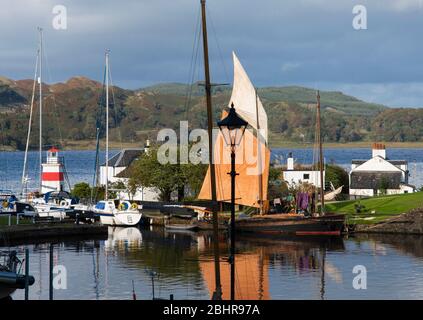 Bassin du canal de Crinan, Argyll Banque D'Images