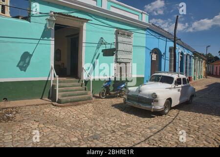 Chevy vintage au patrimoine mondial de l'UNESCO Trinidad, Cuba Banque D'Images