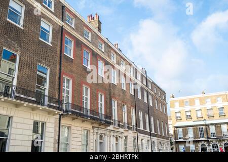 Propriétés géorgiennes attrayantes à Marylebone, Londres Banque D'Images