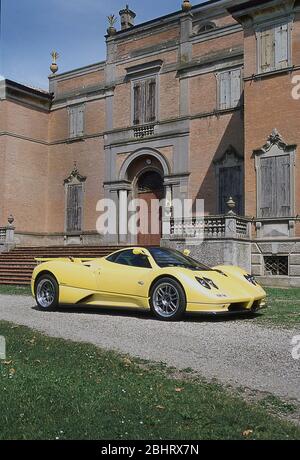 Essai de conduite Pagani d'un Zonda S à Bologne Italie 2001 Banque D'Images