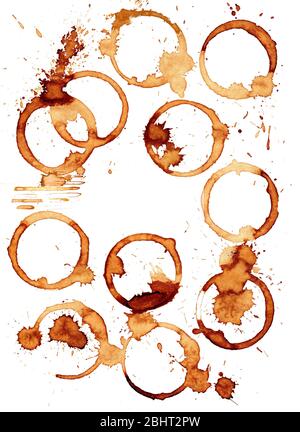 Tache de café sur fond blanc. Marque la tasse à café sur fond blanc. Banque D'Images