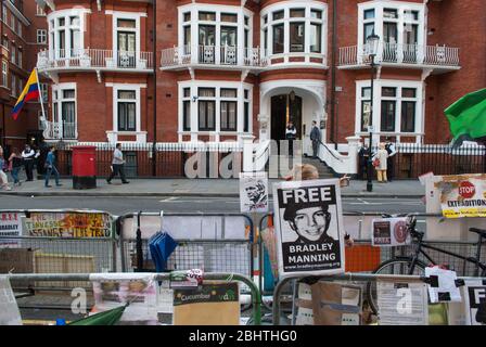 Julian Assange Wikileaks Free Bradley Manning Équateur Ambassade de l'Équateur 3 Hans Crescent Banque D'Images