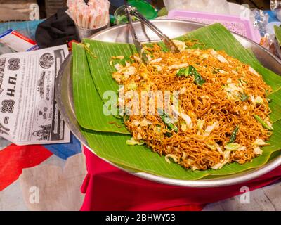 Thaïlande nom des nouilles Fast food : Pad Thai Mama.Fast Cook Spice délicieux top vue. Banque D'Images