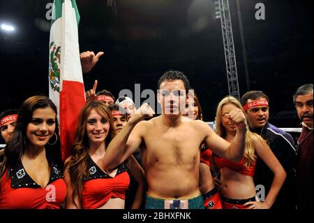 JULIO CESAR CHAVEZ VS LUCIANO CUELLO. Box lutte entre. (Photo:IsrraelGarnica/NortePhoto.com) Banque D'Images