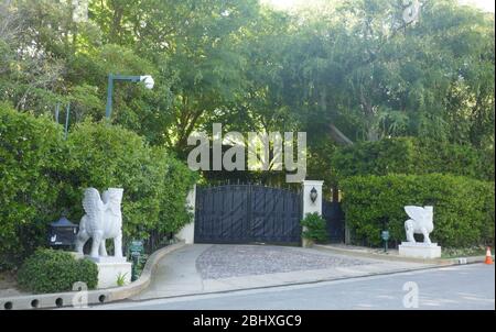 Holmby Hills, Californie, États-Unis 27 avril 2020 une vue générale de l'atmosphère la maison de Walt Disney au 355 N. Carolwood Drive à Holmby Hills, Californie, États-Unis. Photo de Barry King/Alay stock photo Banque D'Images