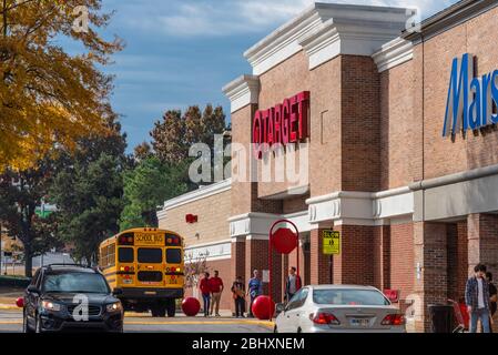 Magasin cible dans un centre commercial de détail à Snellville (Metro Atlanta), Géorgie. (ÉTATS-UNIS) Banque D'Images