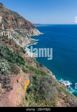 Vue vers le sud le long de chapmans pic pittoresque route côtière Cape Town Afrique du Sud Banque D'Images