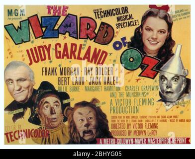 The Wizard of Oz Year: 1939 USA Director: Victor Fleming Judy Garland, Ray Bolger, Bert Lahr, Jack Haley, Frank Morgan Movie poster (USA) Banque D'Images