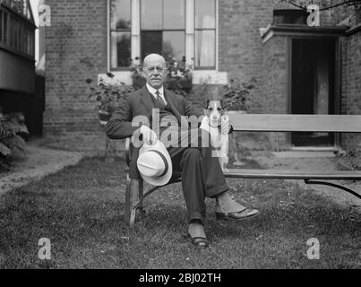 Élu maire de Windsor . - le lieutenant-colonel Stephen Wright , élu maire de Windsor , et le regretté inspecteur de la restauration de l'armée . - 5 octobre 1928 Banque D'Images