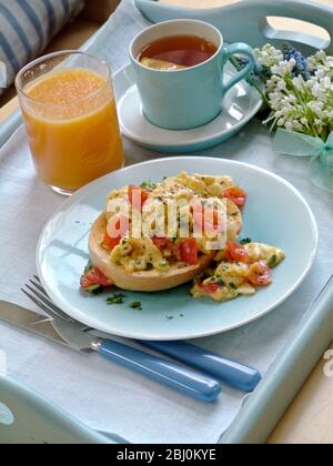 Plateau de petit déjeuner pour la fête des mères - Banque D'Images