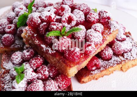 Tarte fraîche à la framboise et au sucre, ciprès Banque D'Images