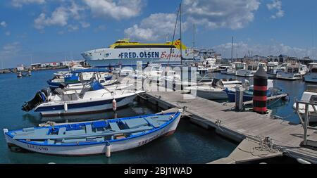 Bocayna Express Catamaran ferry, Fred Olsen express, transport maritime, Lanzarote, Canaries, Espagne, inter-île, Espagne, Europe Banque D'Images