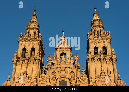 Cathédrale Saint-Jacques-de-Compostelle, Galice, Espagne. Place Obradeiro à Saint-Jacques-de-Compostelle le point de fin des anciennes routes de pèlerin, Camino de Banque D'Images