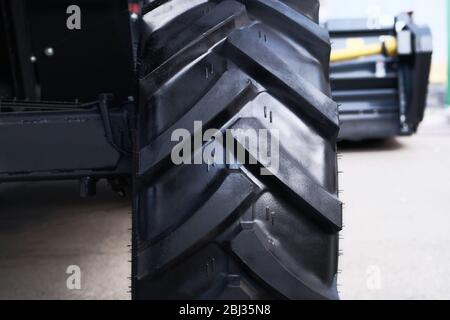 Protecteur de roue du tracteur, gros plan Banque D'Images